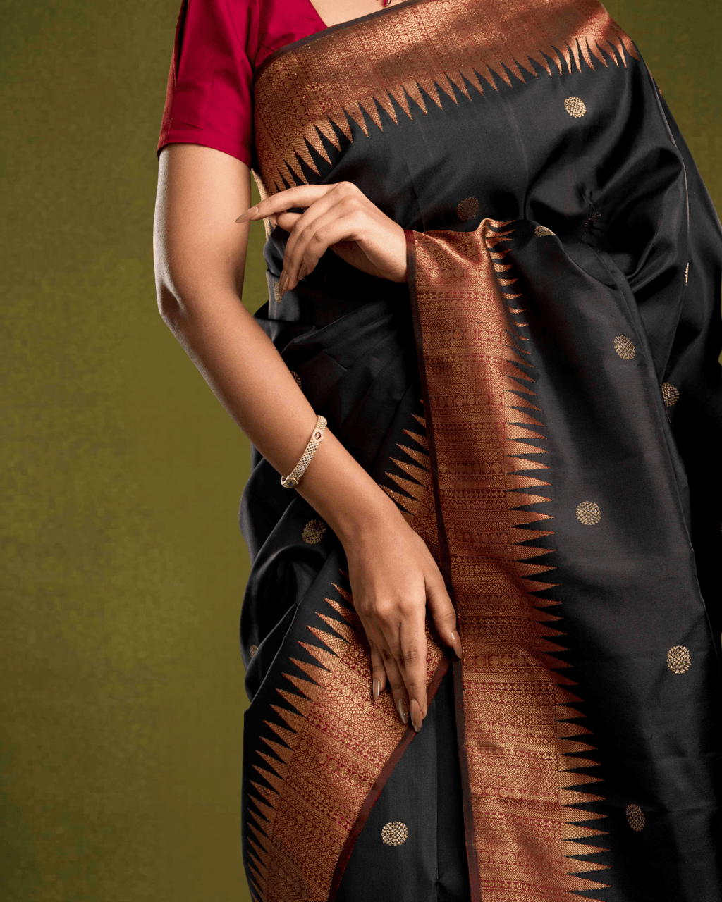Temple Border Handloom Silk Saree